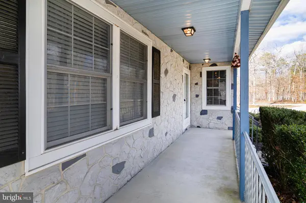 55 TAYLOR AVE, Milmay, NJ 08340