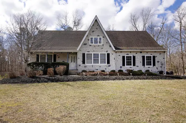 55 Taylor Ave, Milmay, NJ 08340