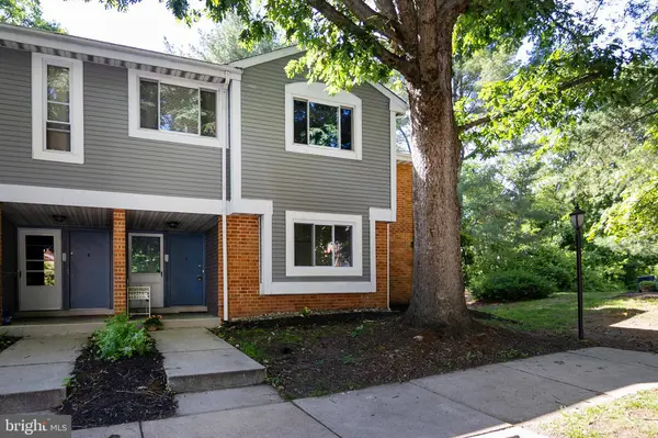501-A MULBERRY CV, Mount Laurel, NJ 08054