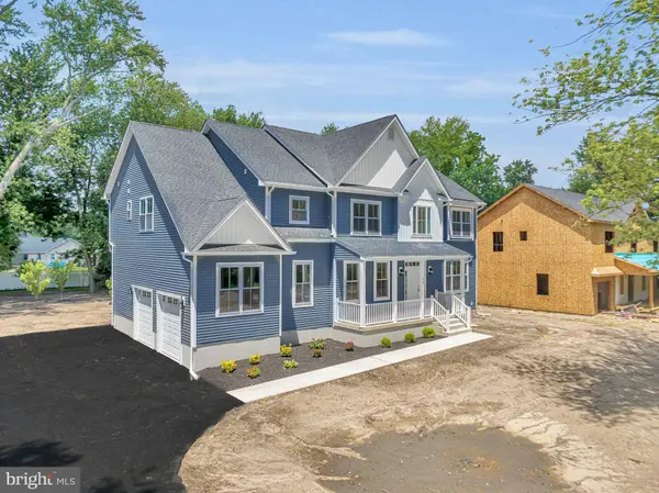 13 BEAVER AVE, Mount Laurel, NJ 08054