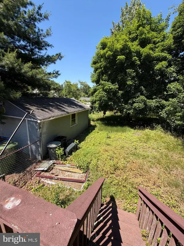 304 PINE ST, Blackwood, NJ 08012