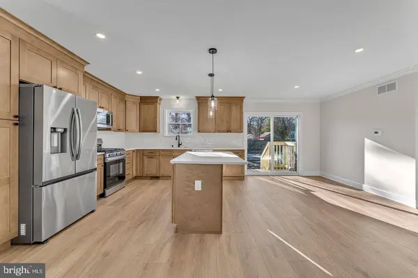 58 E BUTTONWOOD AVE, Pine Hill, NJ 08021