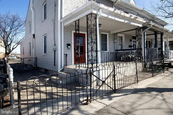 207 SOMERSET ST