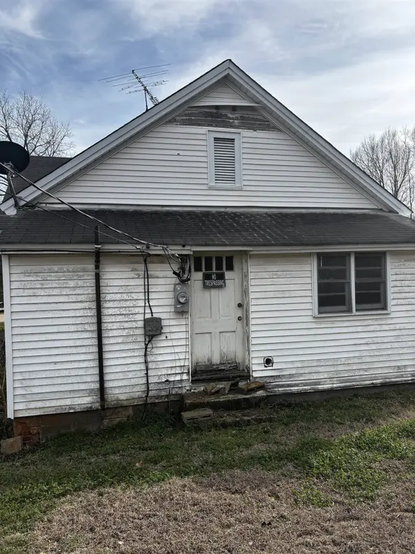 318 S 6th ST, Lockhart, SC 29379