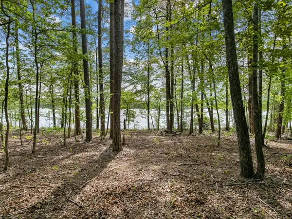 121 Shore VIS, Greer, SC 29651
