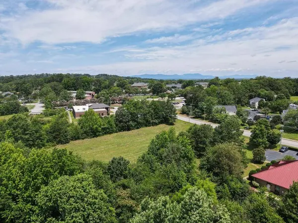457 B Pennsylvania AVE, Greer, SC 29650