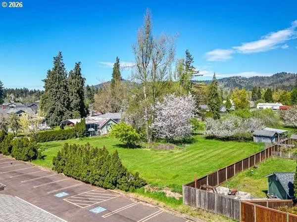 885 66TH ST, Springfield, OR 97478