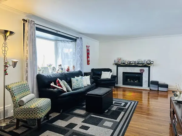58 Adanac Rd, Milton, MA 02186
