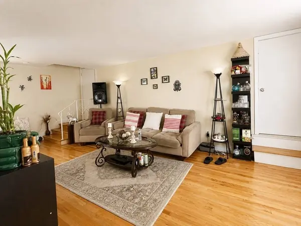18 Pierce St, Malden, MA 02148