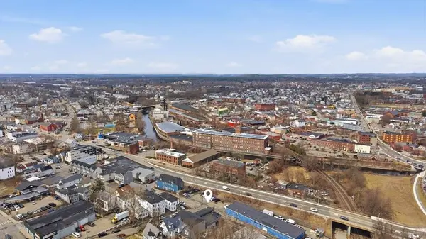 20-26 Howard St, Lowell, MA 01851