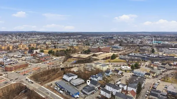 20-26 Howard St, Lowell, MA 01851