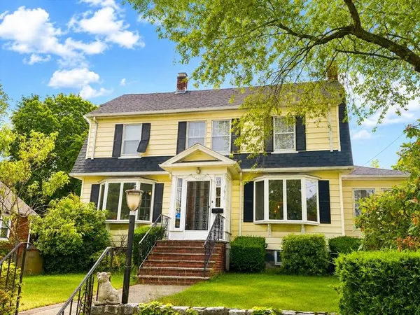 19 Cavanaugh Rd, Braintree, MA 02184