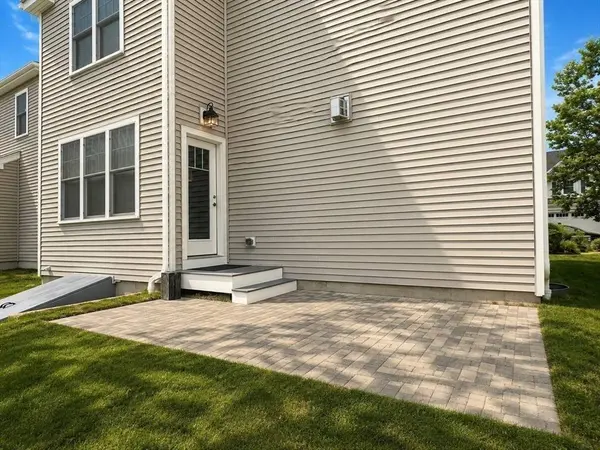 127 Oxbow Rd #127, Framingham, MA 01701