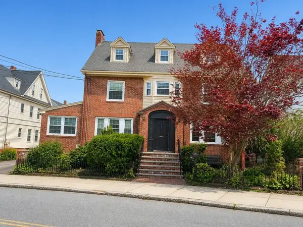 18 Pierce St