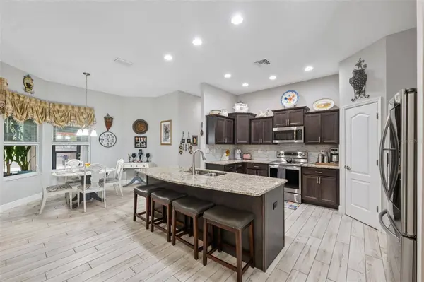 13079 HARRIS HAWK RD, Weeki Wachee, FL 34614