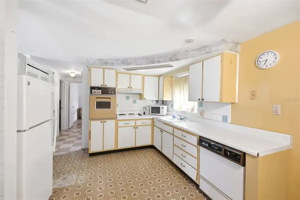 3542 BEDFORD ST, New Port Richey, FL 34652
