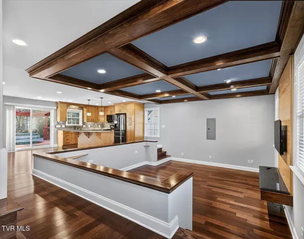 234 Bradford LN, Bristol, TN 37620