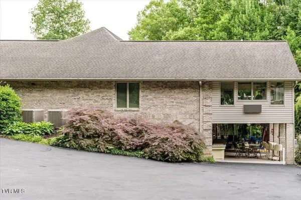 2031 Ridgefield RD, Johnson City, TN 37601