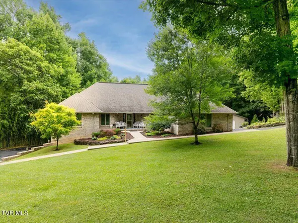2031 Ridgefield RD, Johnson City, TN 37601