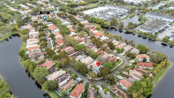 4907 Pelican MNR, Coconut Creek, FL 33073