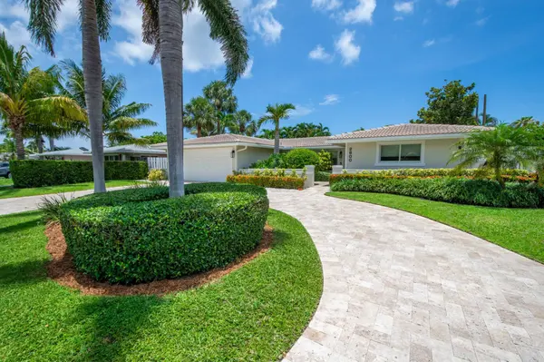 2800 NE 21st AVE, Lighthouse Point, FL 33064