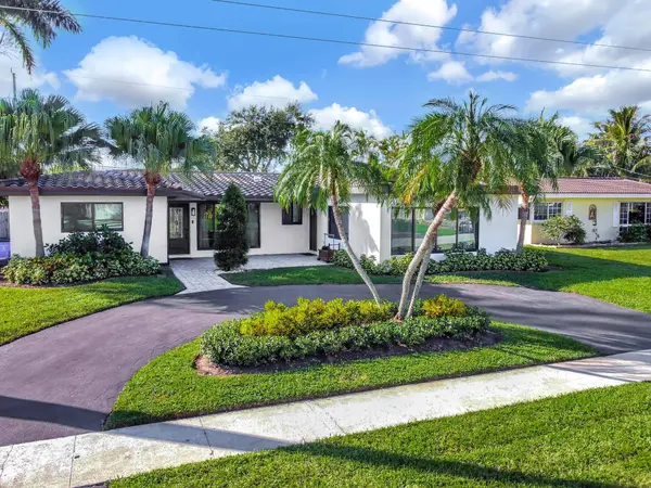 908 SE 16th ST, Deerfield Beach, FL 33441