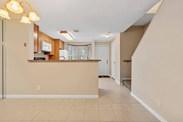 2519 NE 15th ST, Pompano Beach, FL 33062