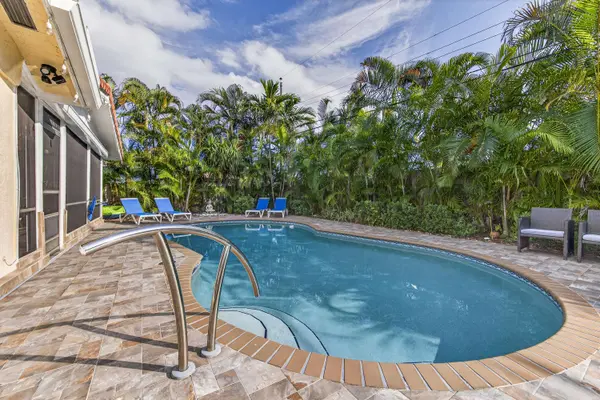 1248 SE 8th ST, Deerfield Beach, FL 33441