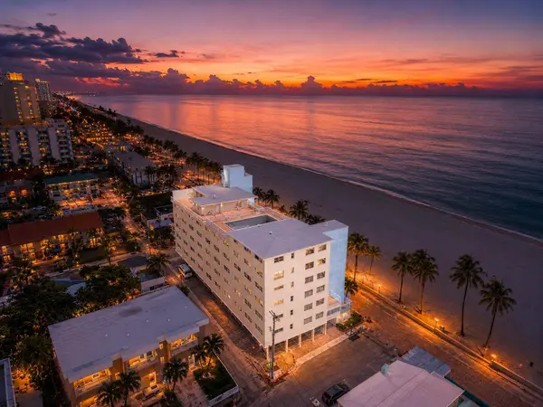 300 Oregon ST #501, Hollywood, FL 33019