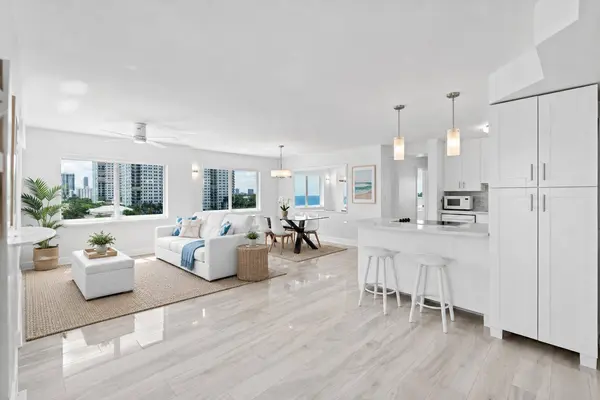 300 Oregon ST #501, Hollywood, FL 33019