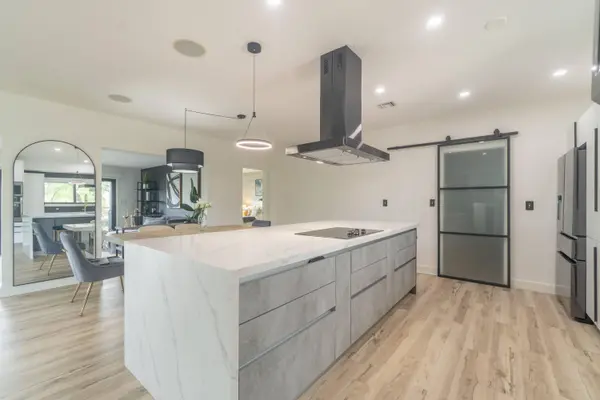 2878 NE 26th ST, Fort Lauderdale, FL 33305
