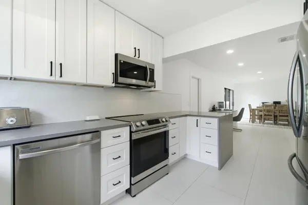 1333 SE 8TH ST, Deerfield Beach, FL 33441