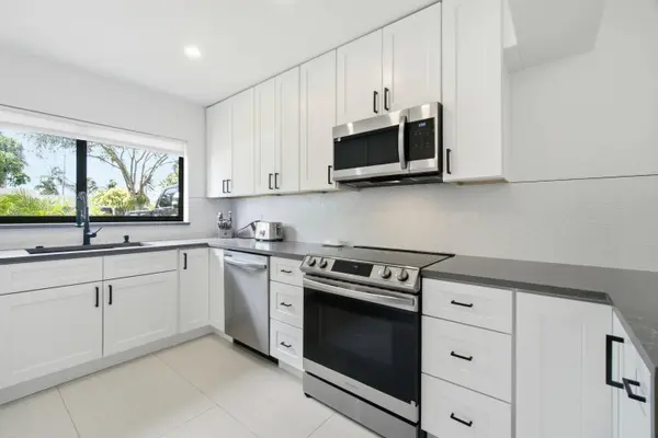 1333 SE 8TH ST, Deerfield Beach, FL 33441