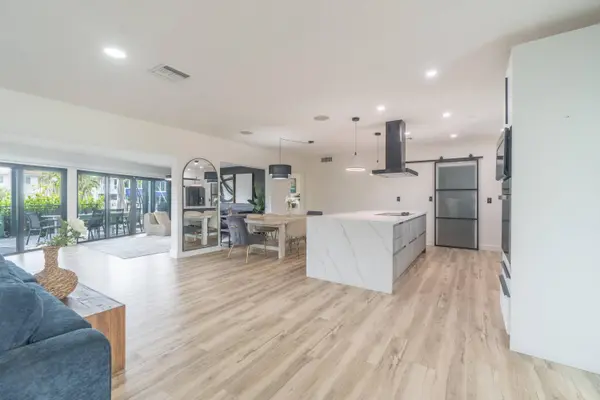 2878 NE 26th ST, Fort Lauderdale, FL 33305