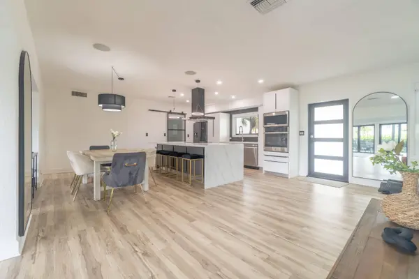 2878 NE 26th ST, Fort Lauderdale, FL 33305