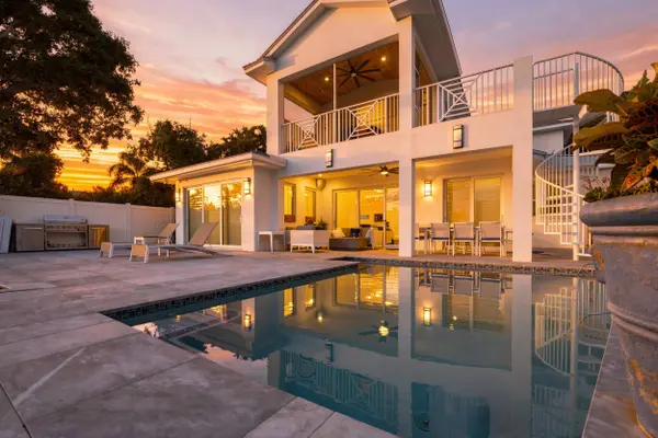 2009 NE 21ST ST, Fort Lauderdale, FL 33305