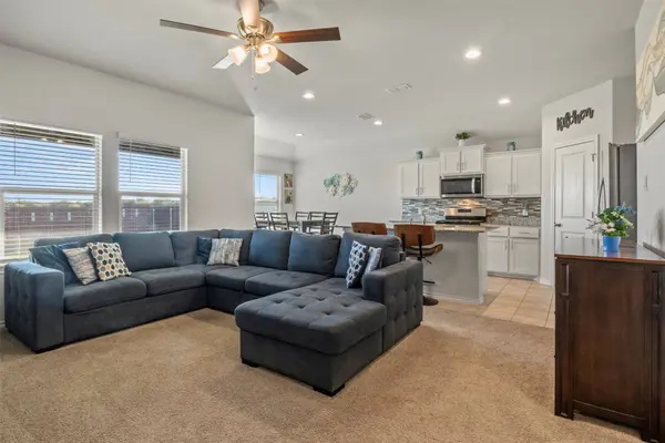16313 Milwaukee ST, Justin, TX 76247