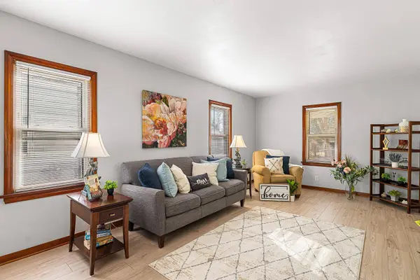 614 S Lincoln Avenue, Beaver Dam, WI 53916