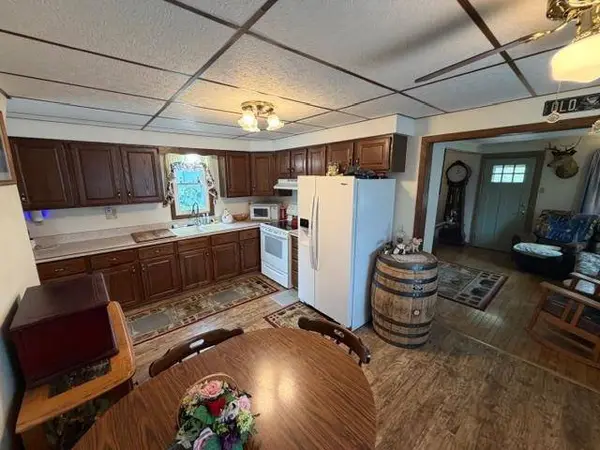 421 Kekoskee Street, Mayville, WI 53050