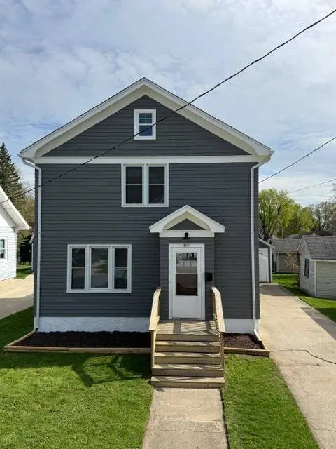 205 James Street, Beaver Dam, WI 53916