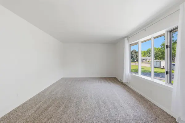 318 Eilbes Avenue, Beaver Dam, WI 53916