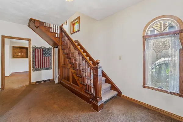 206 S Vita Avenue, Beaver Dam, WI 53916