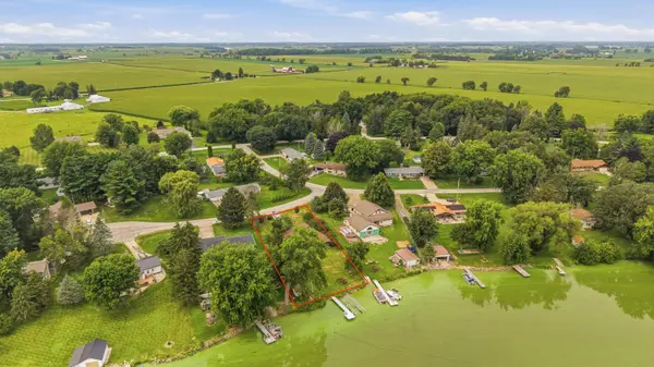 N7384 Malibou Lane, Beaver Dam, WI 53916