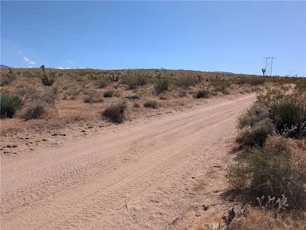 0 0, Apple Valley, CA 92308