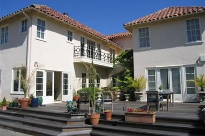 611 El Camino del Mar, San Francisco, CA 94121-1043