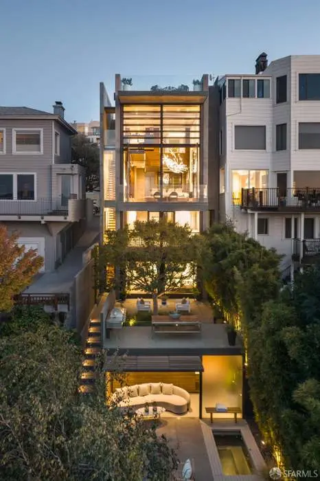 2626 Filbert St, San Francisco, CA 94123-3216