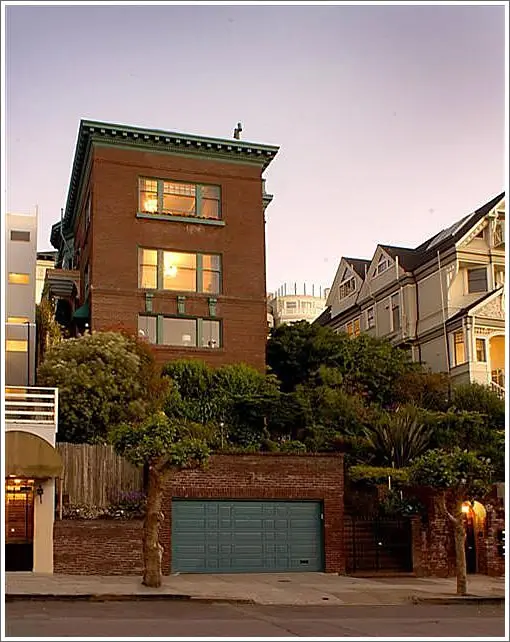 2151 Green St, San Francisco, CA 94123-4707