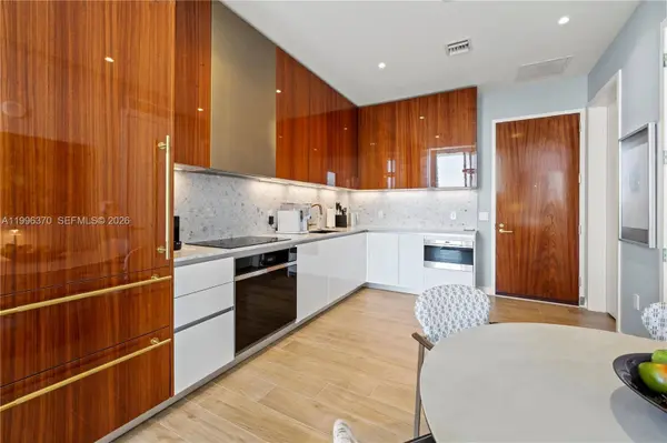 2655 S Bayshore Dr #1906, Miami, FL 33133