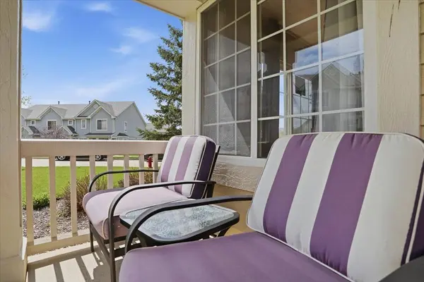 622 Key Largo DR #622, Fox Lake, IL 60020
