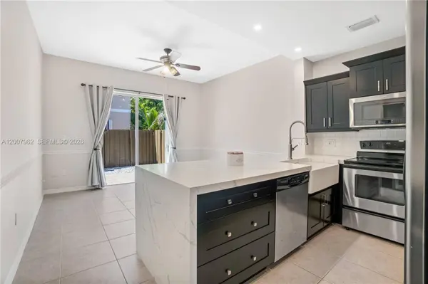 8334 NW 144th Ter, Miami Lakes, FL 33016